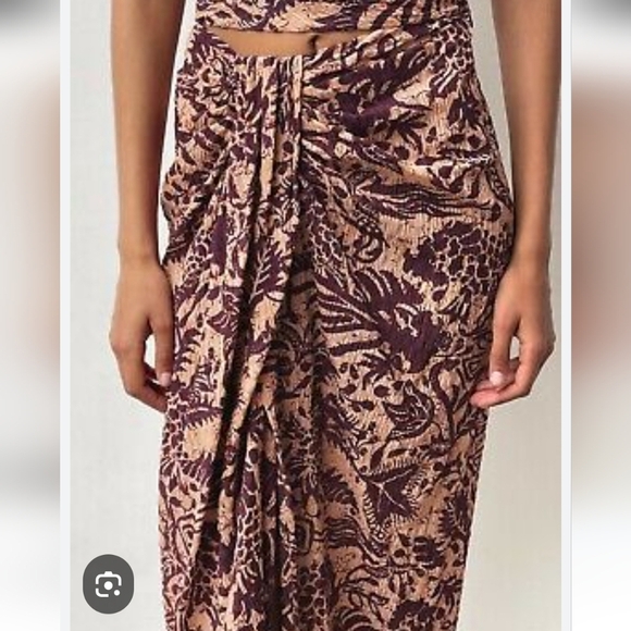 ZARA Purple and Tan Swim Cover-Up Sarongs Beach Swim Skirt Size XS - Picture 7 of 7